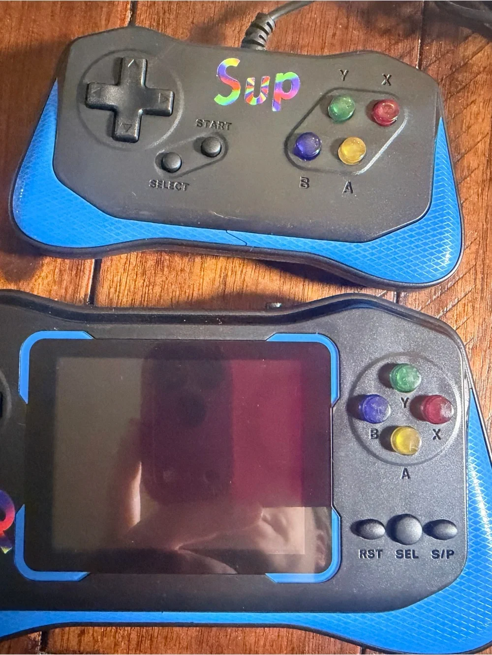 Sup Q12 portable handheld gaming console